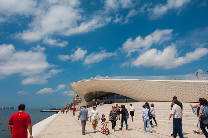 Lisbon Contemporary Architecture - The cable car gives you the view that street level cannot