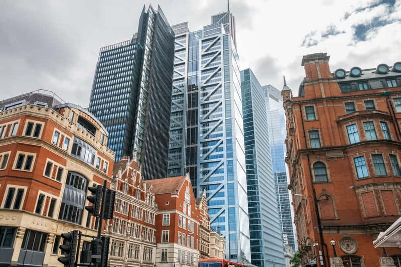 London: Modern Architecture & Building Guided Walking Tour - Starting at Sugar Quay with City Hall and river views