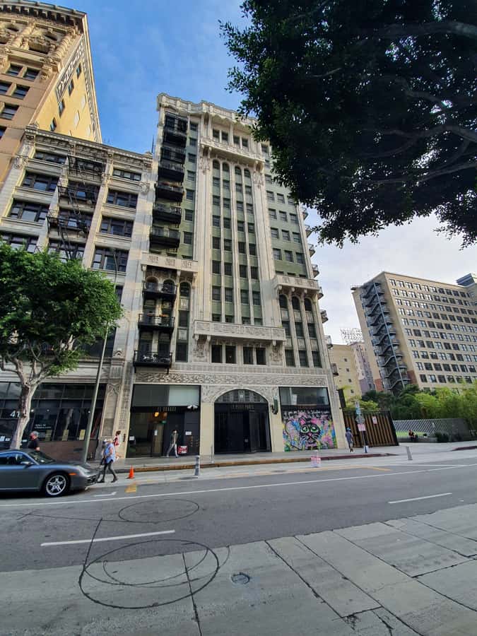Los Angeles: Downtown History & Architecture Walking Tour - Grand Central Market and Broadway’s commercial past