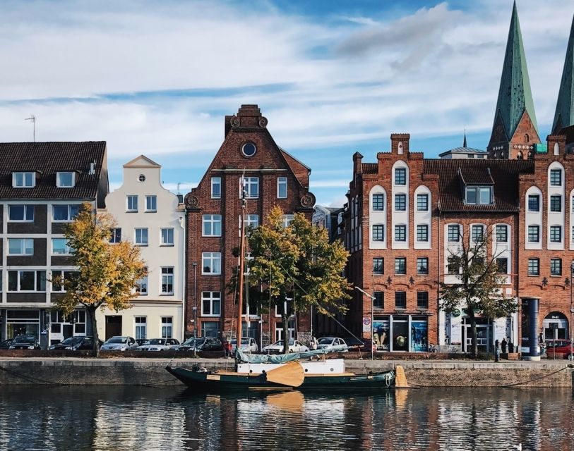 Lübeck: Architecture and Local Craft Private Guided Tour - The town hall and St. Mary’s Church