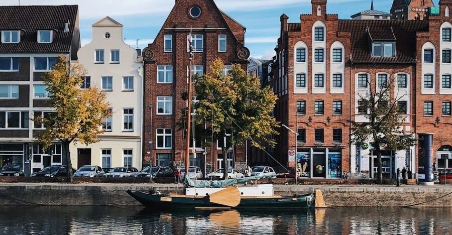 Lübeck: Architecture and Local Craft Private Guided Tour - Starting at the Holstentor
