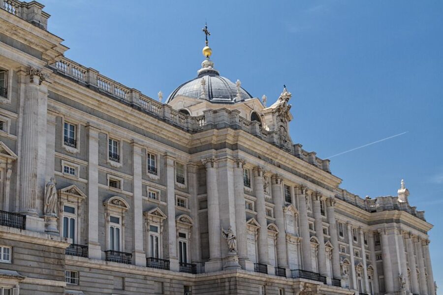 Madrid: Private Architecture Tour with a Local Expert - Puerta del Sol and the shape of modern Madrid