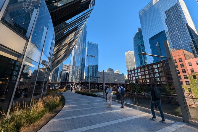 Marvels & Feats: An Engineer's Tour of Chicago Architecture - Gravity, wind, and the forces you cannot see