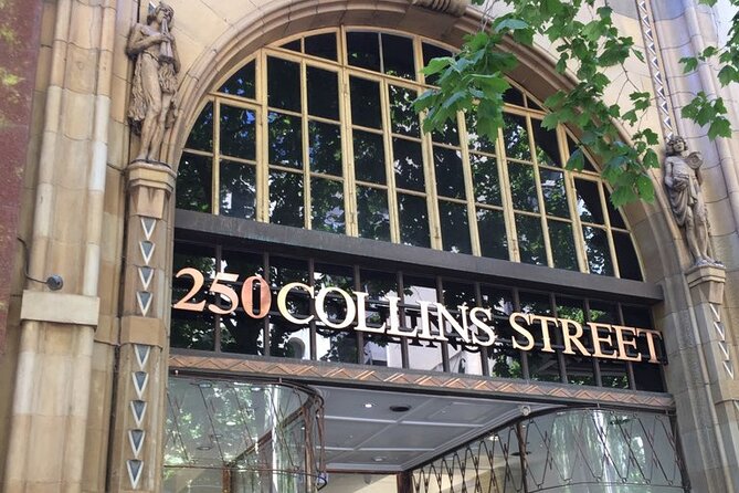 Melbourne Art Deco Architecture Tour - A small group changes the feel of the walk