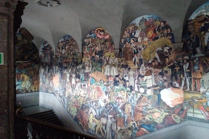 Mexico City origins and architecture: Art Nouveau, Deco,Eclectic - What the private format adds
