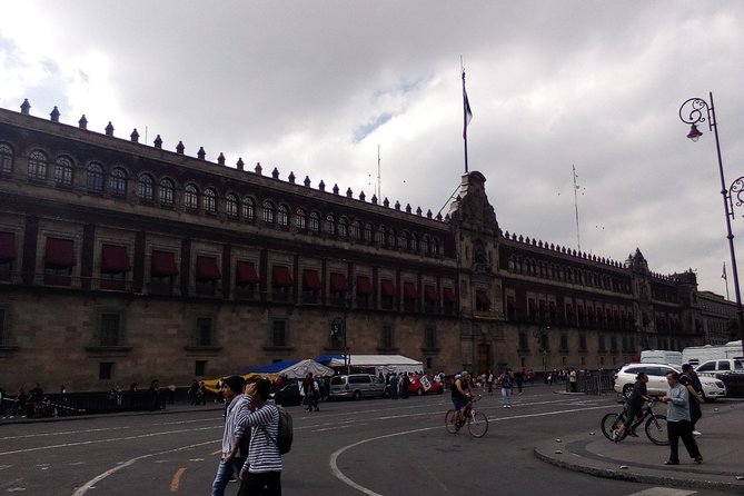 Mexico City origins and architecture: Art Nouveau, Deco,Eclectic - Is $98.33 good value for your group?