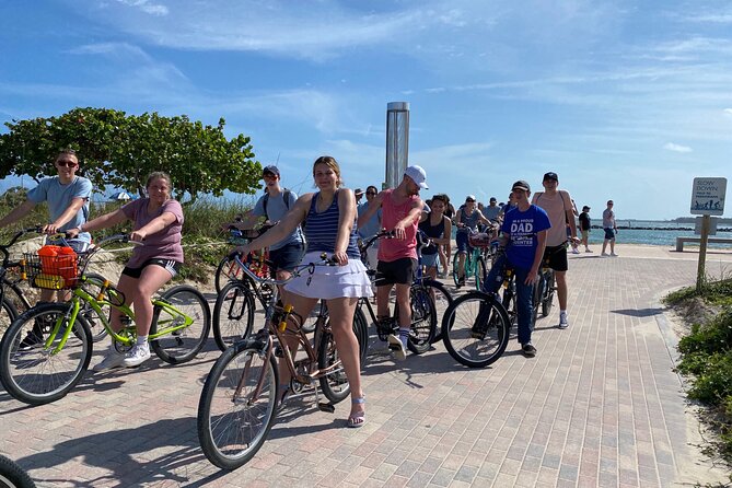 Miami Beach Art Deco Bike Tour - Riding along Ocean Drive’s Art Deco strip
