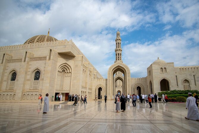 Modernism to Traditions from UAE to OMAN with Fully Live Guided Tour- 11D / 10N - Musandam’s fjord-like coast by dhow