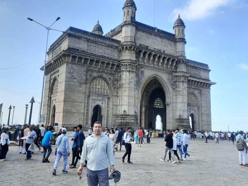 Mumbai: Story of Mumbai through its architecture - Eros Cinema and the rise of Mumbai Art Deco