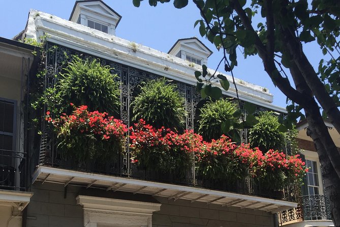 New Orleans French Quarter Architecture Walking Tour - Chartres Street and the Spanish-era clues