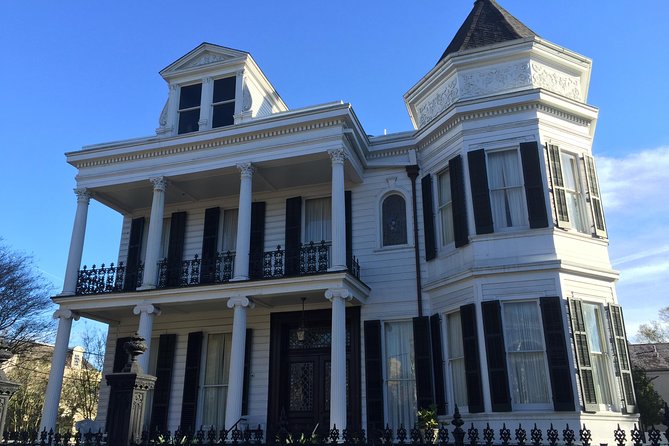 New Orleans Garden District Architecture Tour - Why the Garden District is best understood on foot