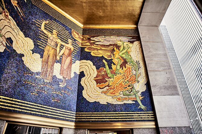 New York City The Official Rockefeller Center Tour - The Family Version for Ages 6 to 12
