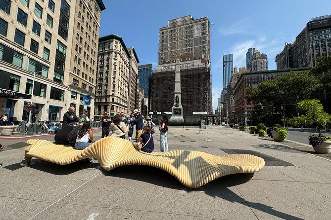 New York Midtown South Art and Architecture Tour - Bryant Park offers a needed change of pace