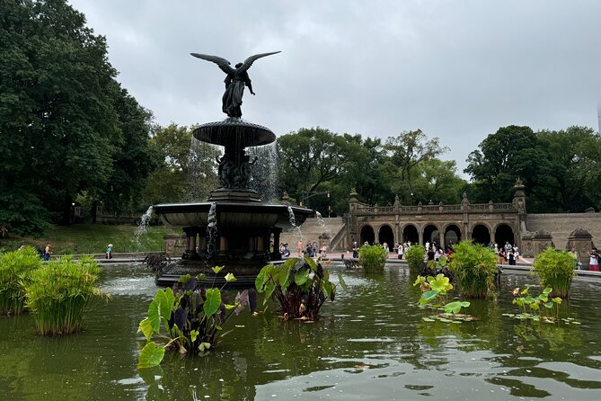 New York Upper East Side Art and Architecture Tour - From famous façades to lesser-known buildings