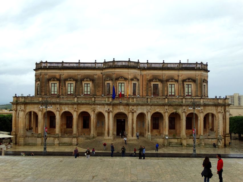 Noto: Sicilian Baroque Architecture Guided Walking Tour - Why Noto’s Baroque style feels so theatrical