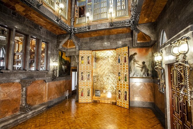 Palau Guell by Gaudi with Audio Guide in Barcelona - Looking up inside the central hall