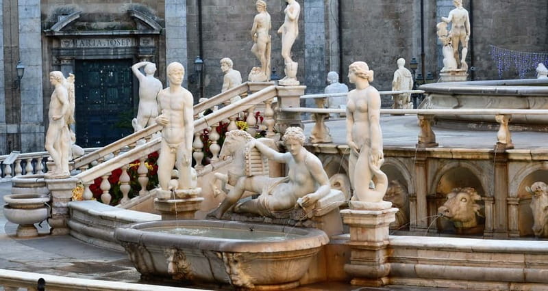 Palermo: Art and Architecture Walking Tour - Inside Palermo Cathedral’s many architectural layers