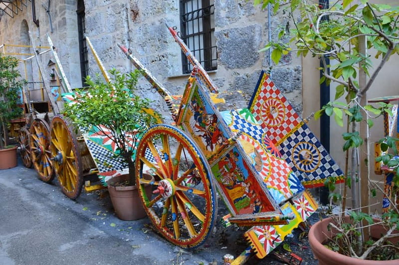 Palermo: Art and Architecture Walking Tour - What the three-hour format really gives you