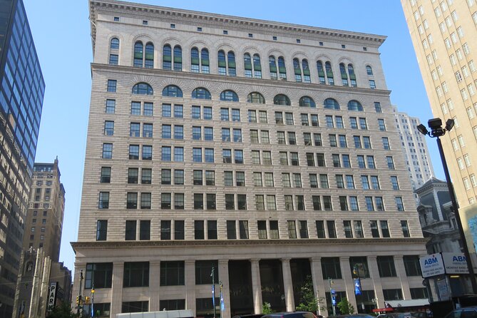 Philadelphia Architecture: Discover Every American Style on a GPS Audio Tour - One Liberty and the change to modern Philadelphia