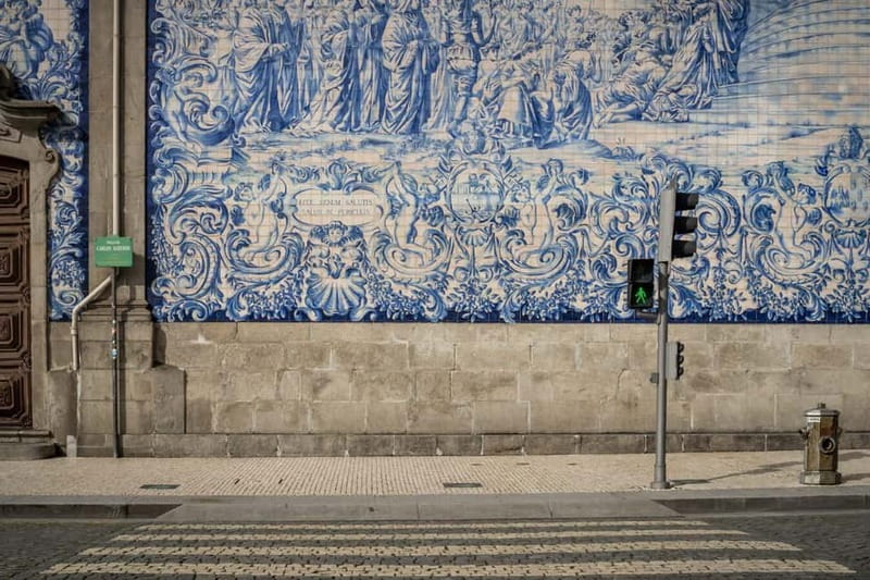 Porto Tour: Street Art & Architecture Experience 3h - What three hours feels like