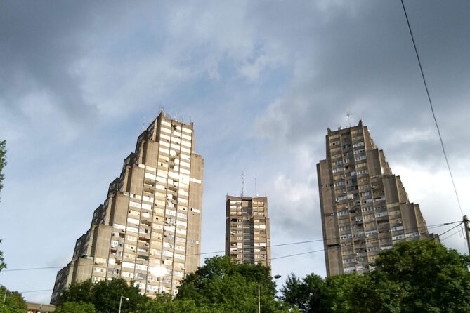 Private 4 Hours Space Architecture Tour in Belgrade - Palace of Serbia and the image of government