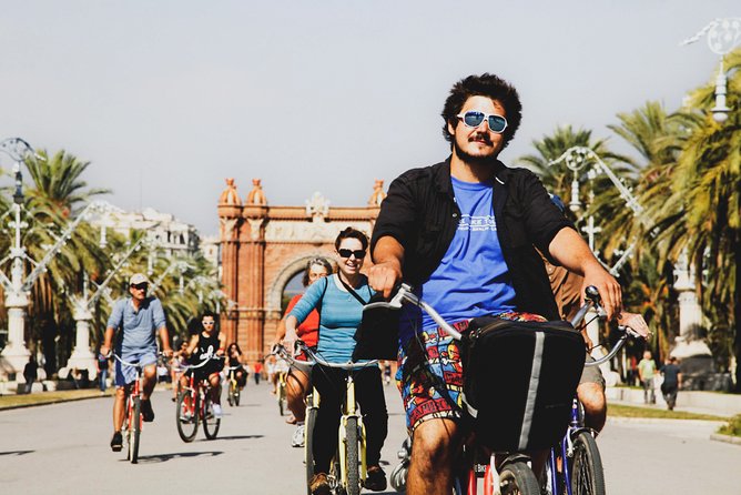Private Barcelona Bike Tour, Gaudi's Art and Medieval Districts with Local Guide - Why an electric bike works well in Barcelona