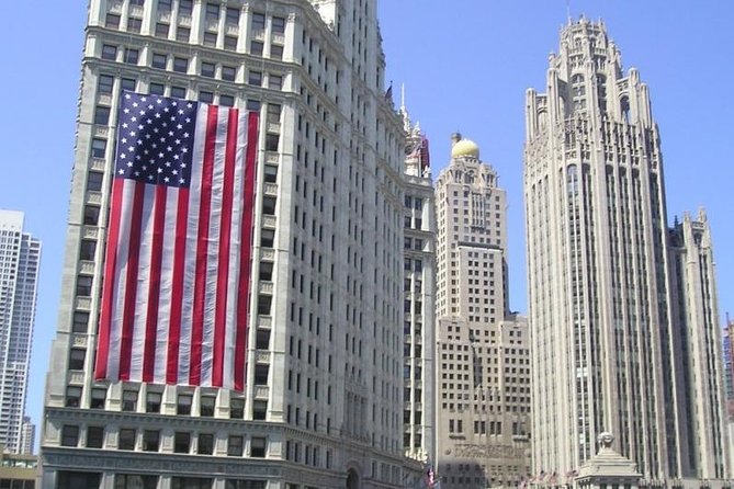 Private Chicago Architecture Tour - The Magnificent Mile beyond shopping