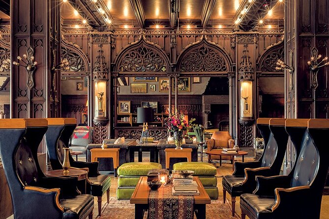 Private Chicago Architecture Walking Tour - The Chicago Athletic Association reveals an old private club