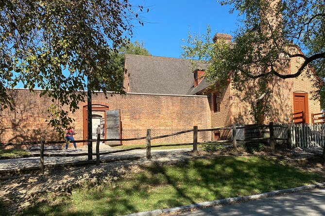 Private Colonial Williamsburg Architectural Tour - The guide and the value of a private format