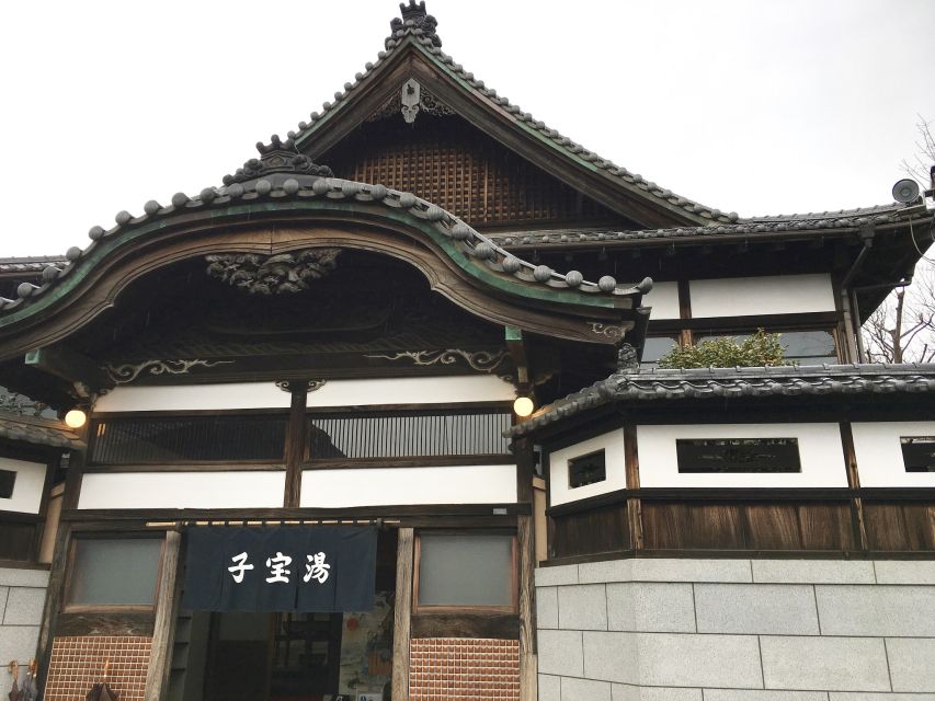 Private Edo-Tokyo Open Air Architectural Museum Tour - The bathhouse and retired Tokyo train