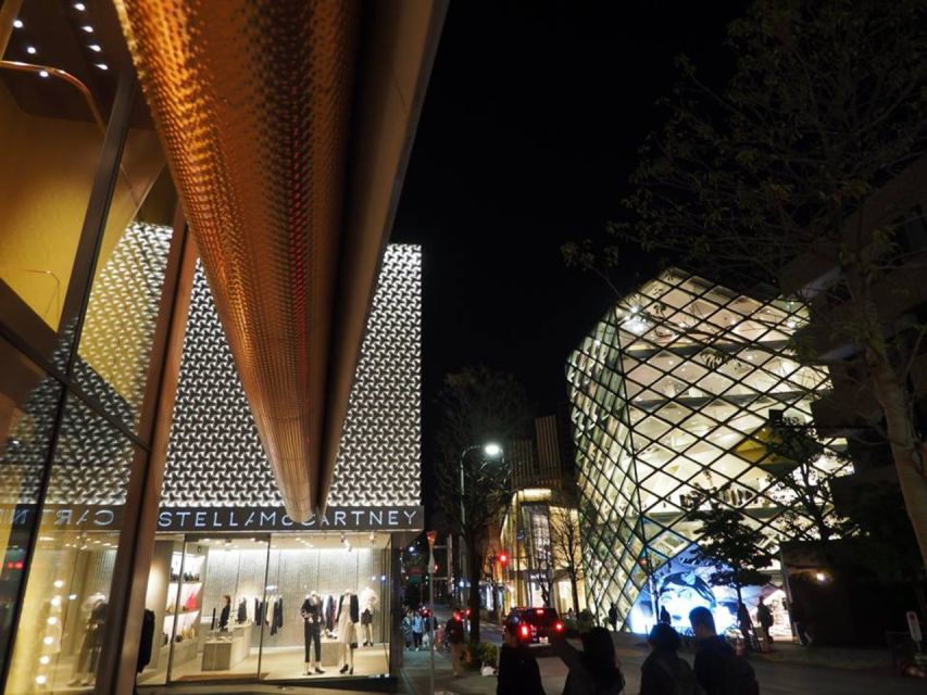 Private Harajuku Omotesando Architecture Tour - A cafe break and the value of a private guide