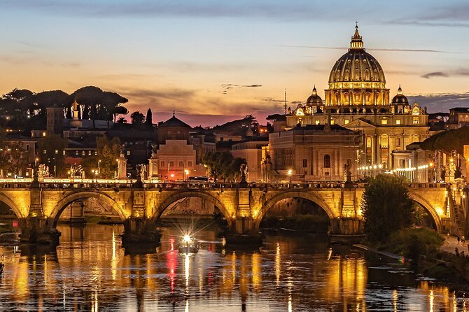 Private Personalized Architecture Tour of Rome with an Architect - Trevi Fountain and Rome’s Baroque center