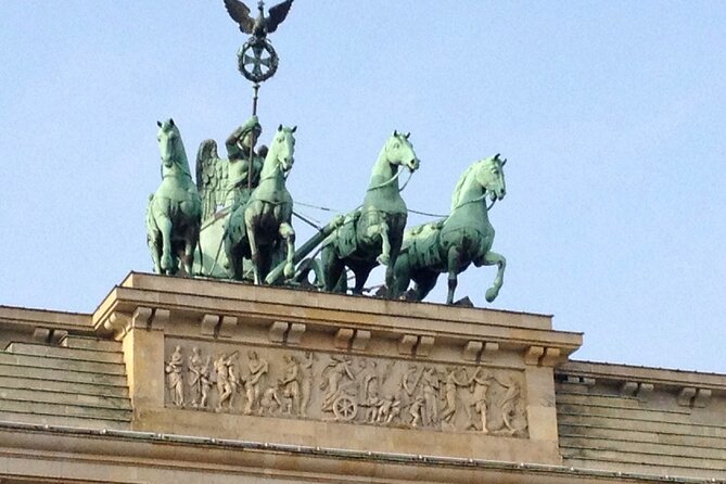 Private Taxi Tour of City East History and Architecture 2-3h - Gendarmenmarkt, Pariser Platz, and the city’s formal rooms