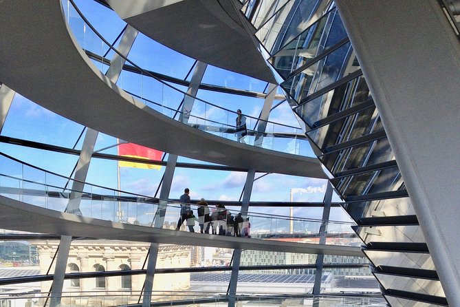 Private Taxi Tour of City East History and Architecture 2-3h - How the timing and price affect the value