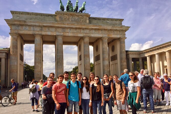 Private Taxi Tour of City East History and Architecture 2-3h - Brandenburg Gate and the government quarter
