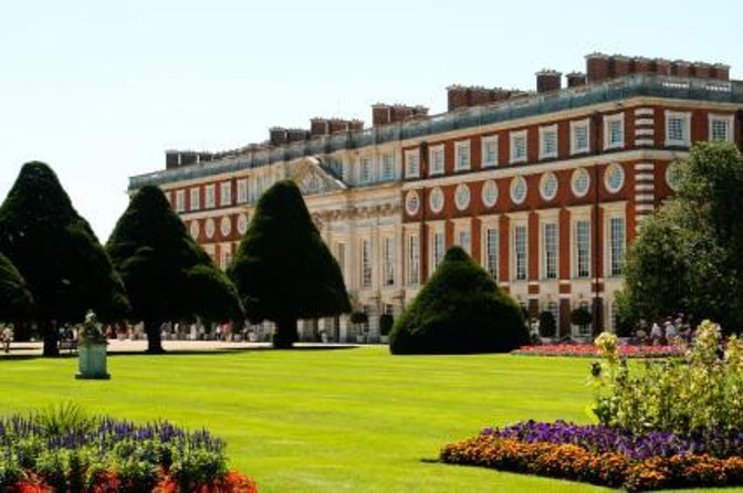 Private Tour of Hampton Court Palace with Award-Winning Architectural Historian - Key points to know before booking