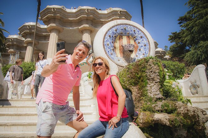 Private Ultimate Gaudi Legacy ebike Tour with Park Güell - Starting at the Sagrada Família