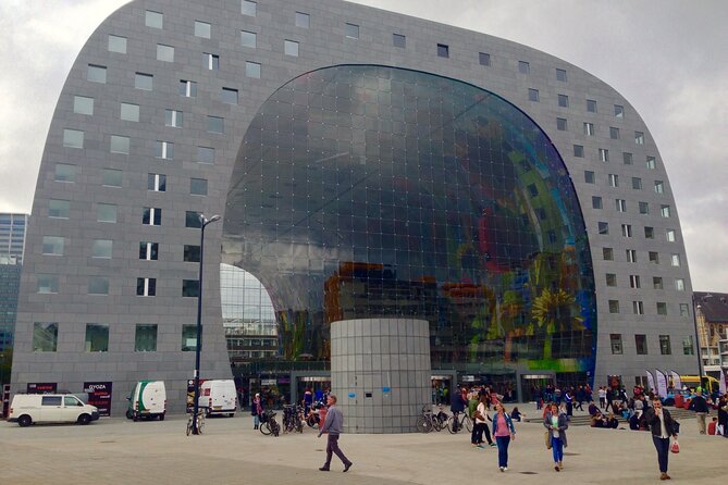 Rotterdam Must Do Tour: Highlights, History, WW2 and Architecture - West-Kruiskade and Lijnbaan
