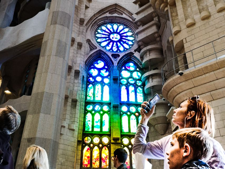 Sagrada Familia & Gaudi Guided Tour Private or Small Groups - Entering the Sagrada Familia