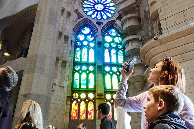Sagrada Familia & Gaudi Tour Private or Small Group with Tickets - What the $90.70 price really buys you