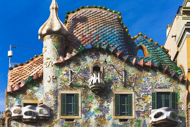 Sagrada Familia & Gaudi Tour Private or Small Group with Tickets - The Palace of Catalan Music shows Modernisme beyond Gaudí