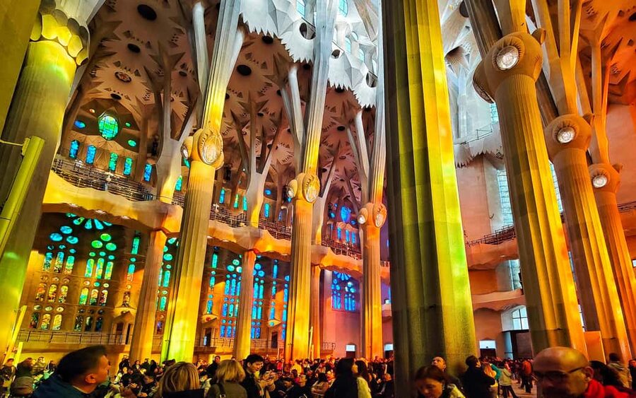 Sagrada Familia Private/Small Group Tour with an architect - Should you book the Sagrada Familia architect tour?