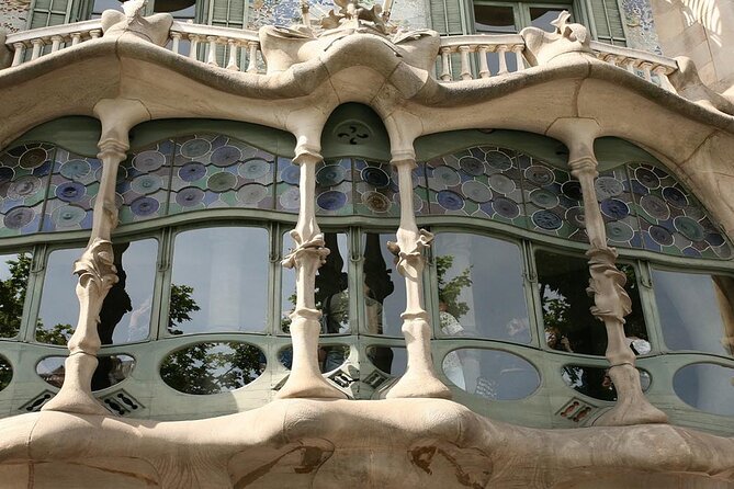 Sagrada Familia Private Tour - Unlock the mysteries of Gaudi - Cost, tickets, and practical value
