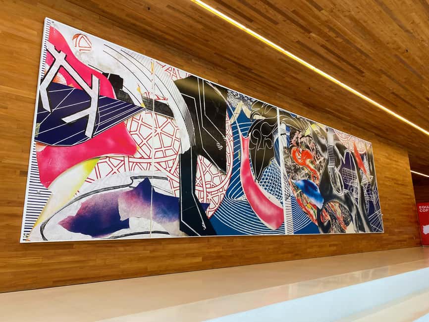 San Francisco: Downtown Architecture & Public Art Tour - Finishing at SFMOMA