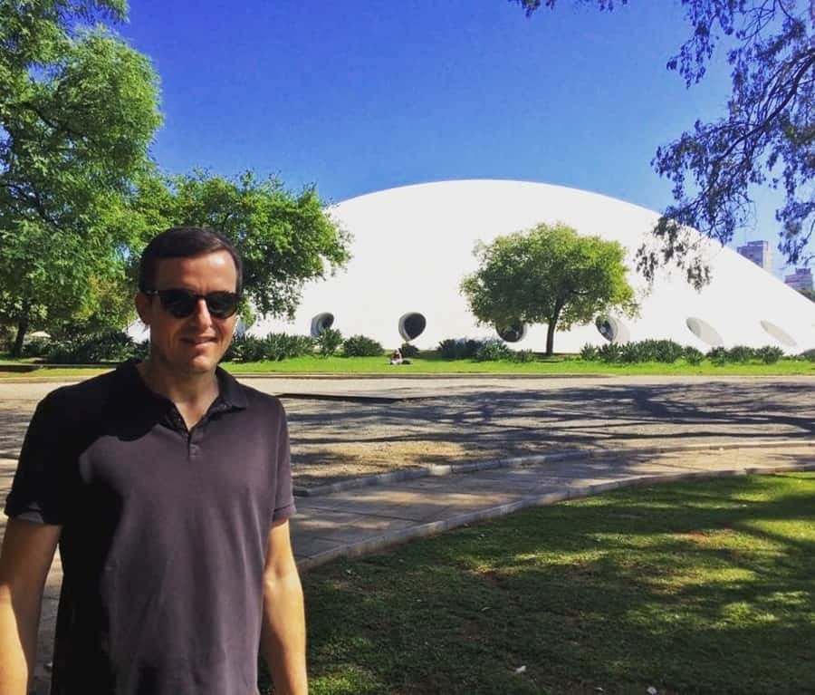 São Paulo: Private 4-Hour Architecture Tour - European styles made Brazilian