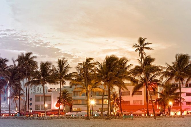 Self-Guided Audio Tour - Miami Art Deco - A short walk through Miami Beach’s signature style