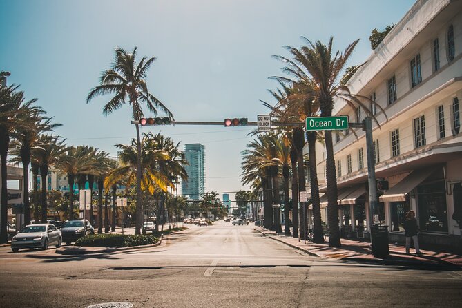 Self-Guided Audio Tour - Miami Art Deco - Timing, weather, and walking comfort