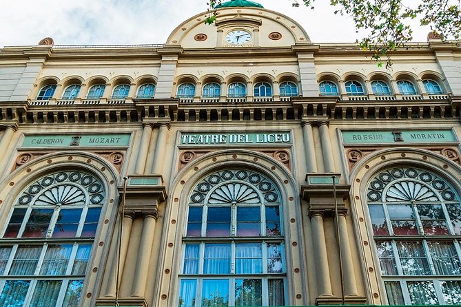 Self-Guided Audio Tour-The Surrealist Barcelona of Dalí and Gaudí - Key points at a glance