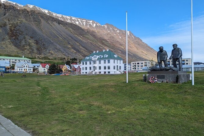 Self-Guided Tour of Ísafjörður: Art, History, and Architecture - A pause at Jónsgarður and the Whalebone Arch