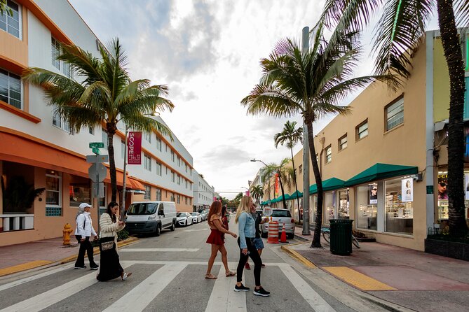 South Beach Food & Fun Art Deco Miami Food Tour - Why food is the best way into South Beach